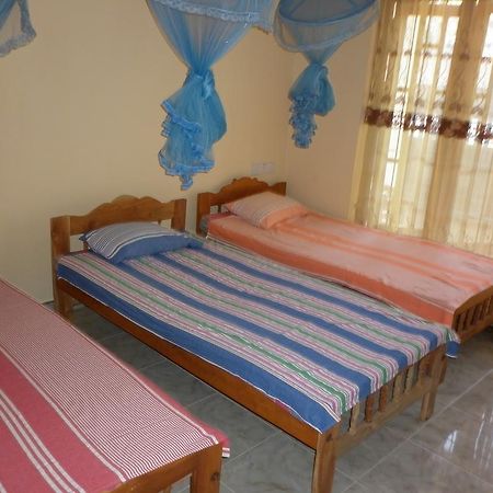 Seetha'S Hostel Негомбо Экстерьер фото