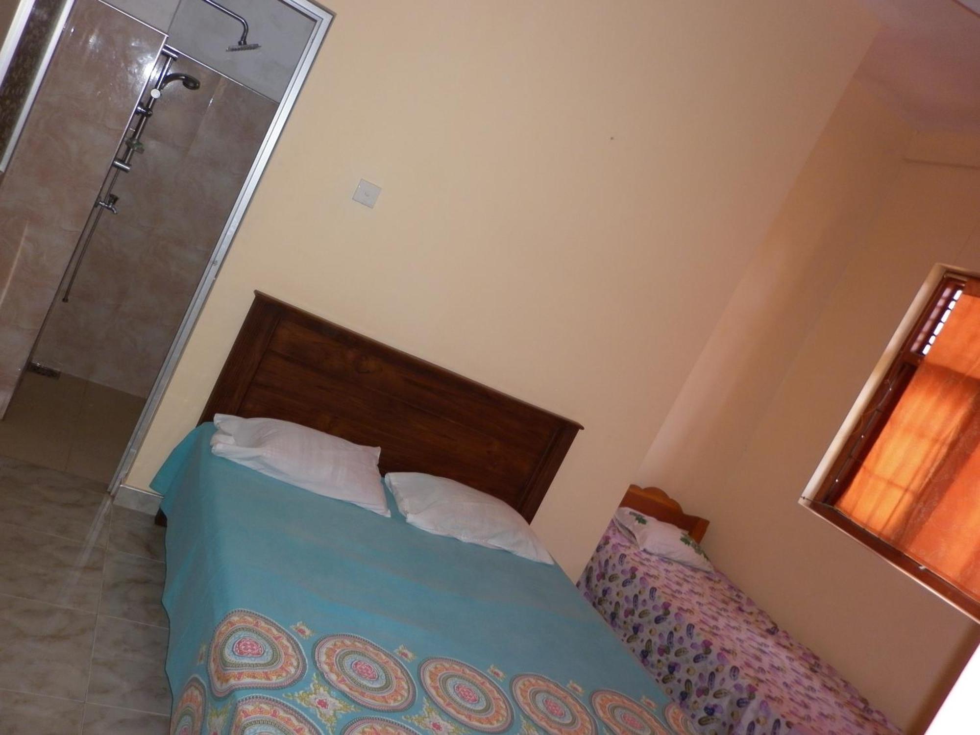 Seetha'S Hostel Негомбо Экстерьер фото